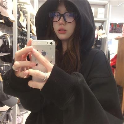 福宝吃糖我读书七零萌崽不服输